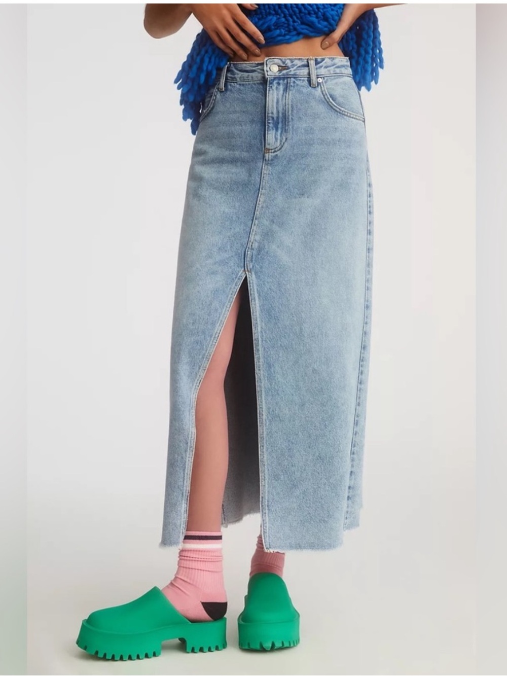 BOGO! Anthropologie Pilcro The Madi Front-Slit Midi Denim Skirt Size 6